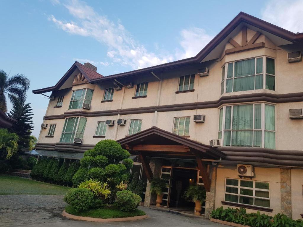 Baliuag Chocolate And Berries Hotel מראה חיצוני תמונה