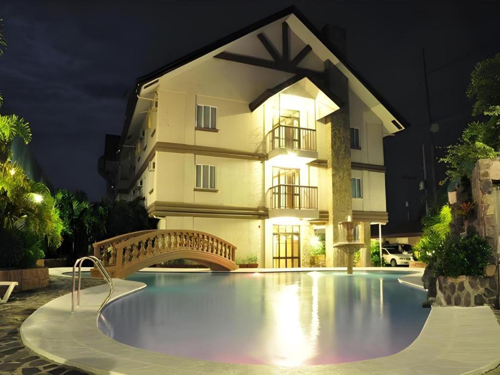 Baliuag Chocolate And Berries Hotel מראה חיצוני תמונה
