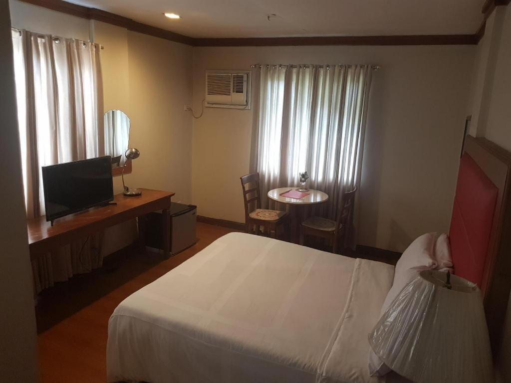 Baliuag Chocolate And Berries Hotel מראה חיצוני תמונה